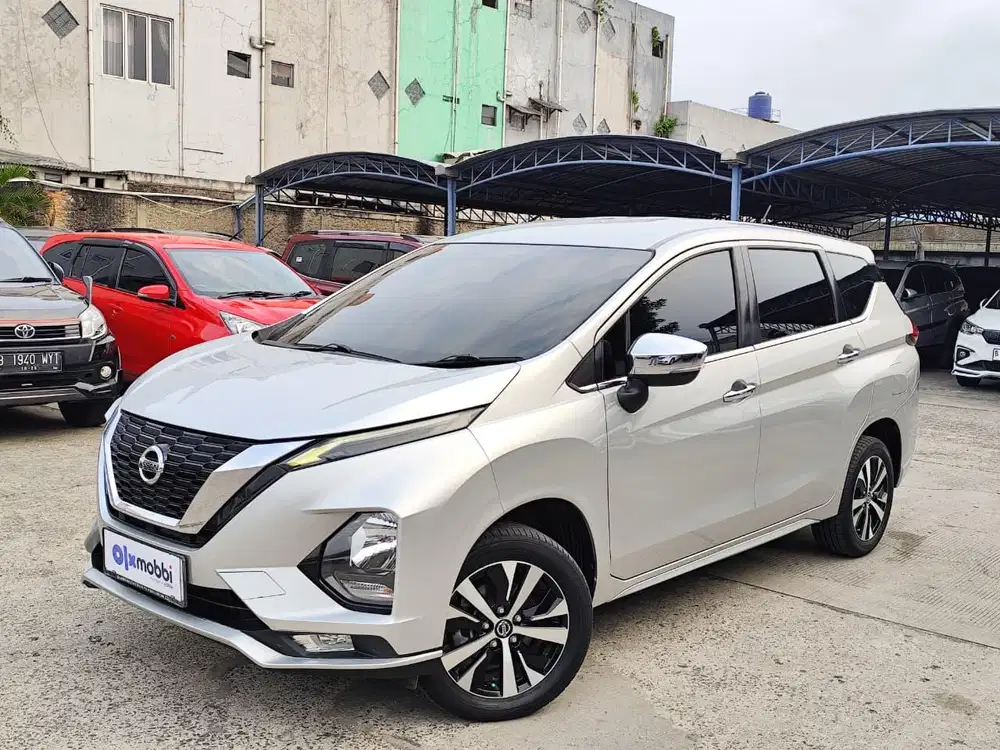Pajak Panjang - Nissan Livina 1.5 New VL Bensin-AT 2019