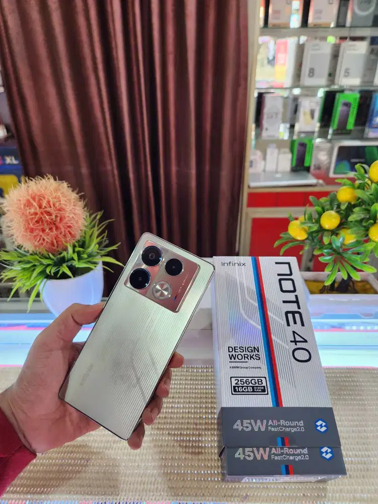 Infinix Note 40 Ram (8+8) 16Gb/ 256GB Racing Edition Fullset Like New