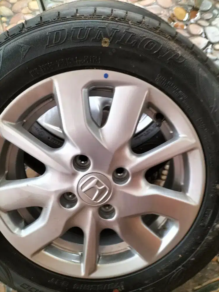 Di ban dan pelek Honda Brio Satya ori