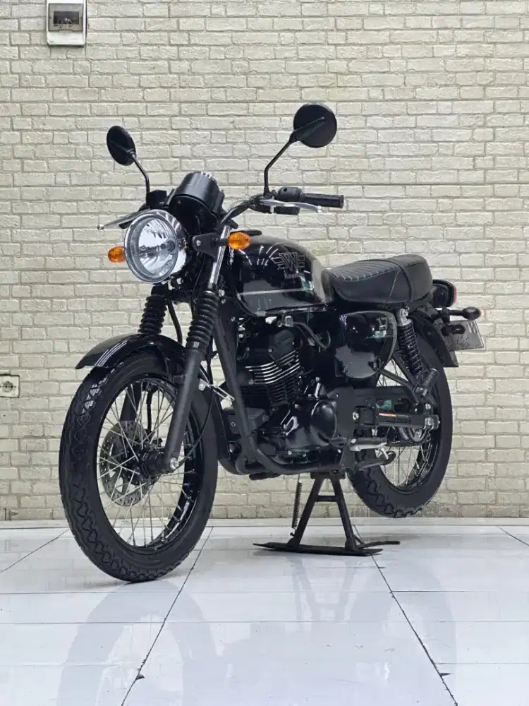 RETRO BIKE‼️ Kawasaki W175 SE 2022 Black Style Favorit Mustika malang
