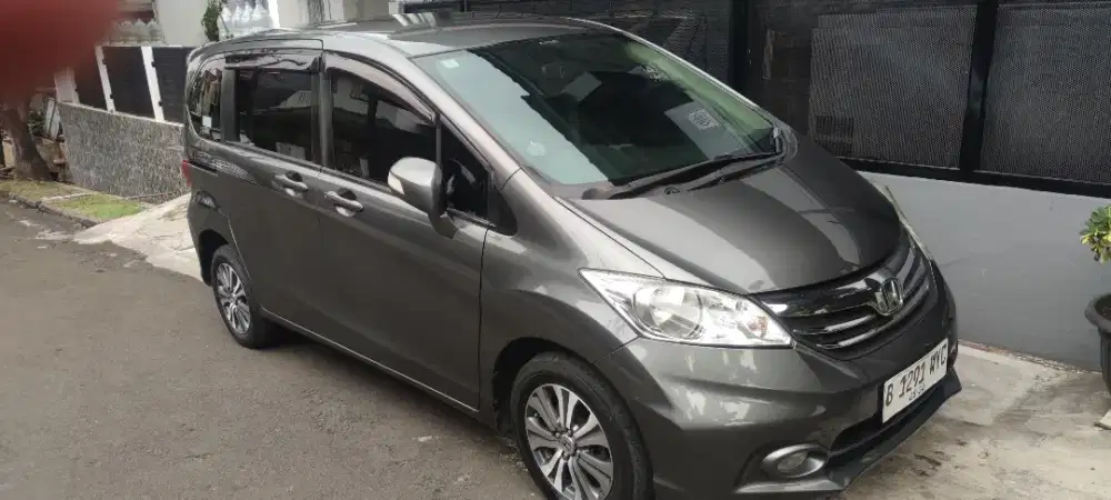 Honda Freed PSD 1,5 E AT Thn 2014