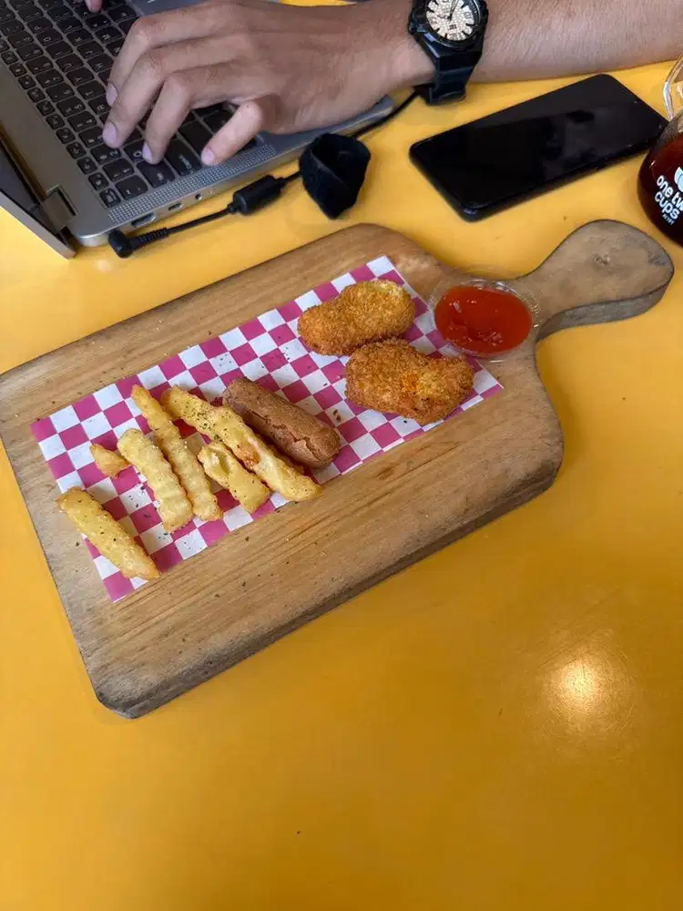 Talenan Aesthetic untuk makanan