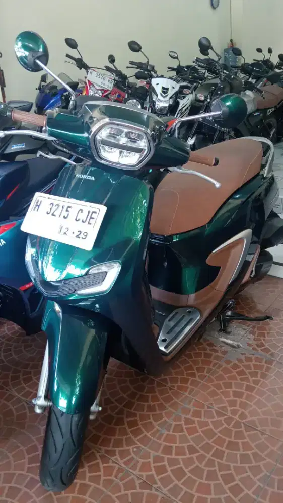 Honda STYLO hijau 2024