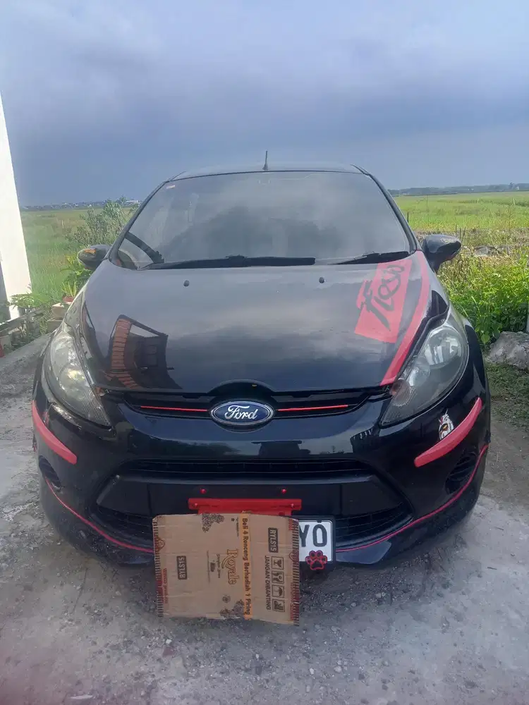 Ford Fiesta 2012 Bensin