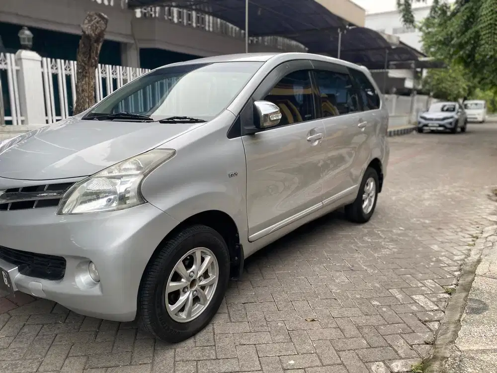 Toyota Avanza 2012 Bensin