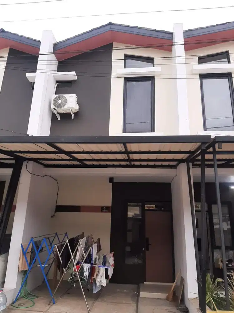 Di Kontrakan rumah 2 lantai daerah ciwastra
