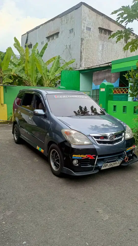 JUAL XENIA 1000CC TAHUN 2009