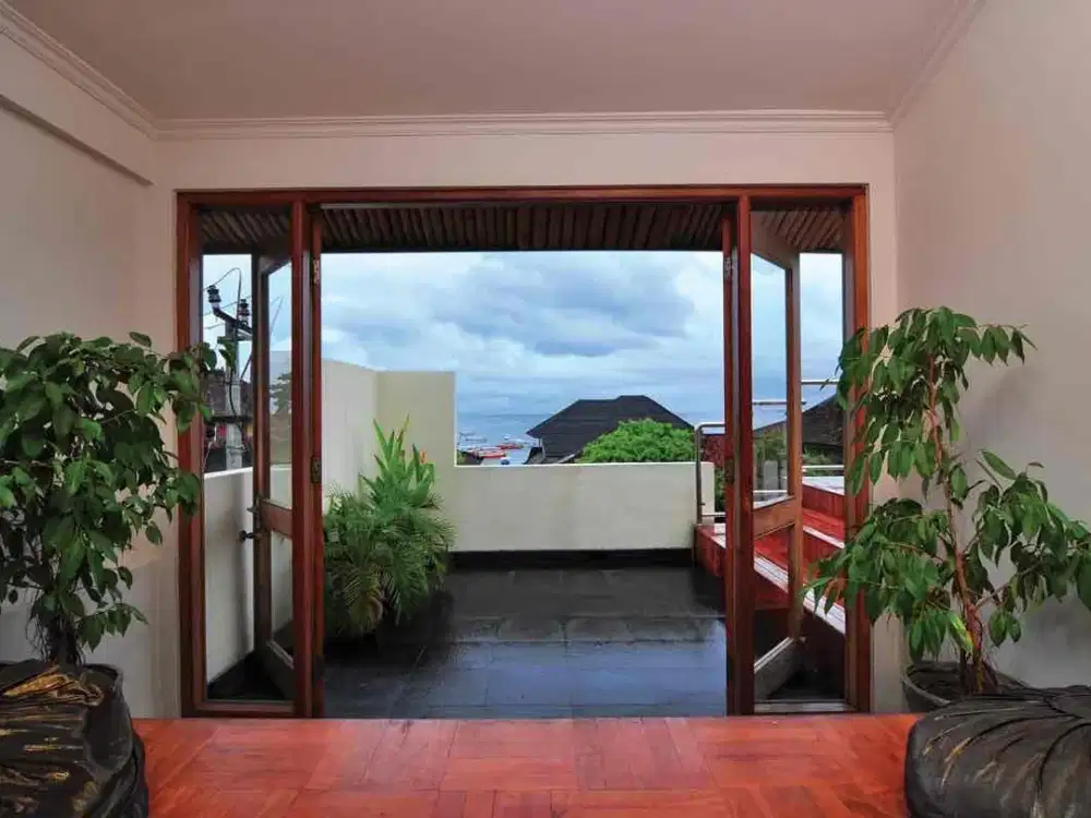 FOR SALE – BEACHFRONT APARTMENT TANJUNG BENOA