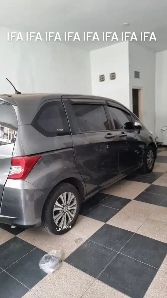 Honda freed abu2 tahun 2013