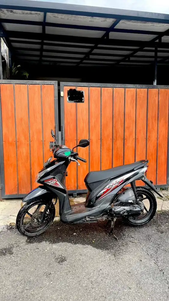 Honda Beat Tahun 2015 Black