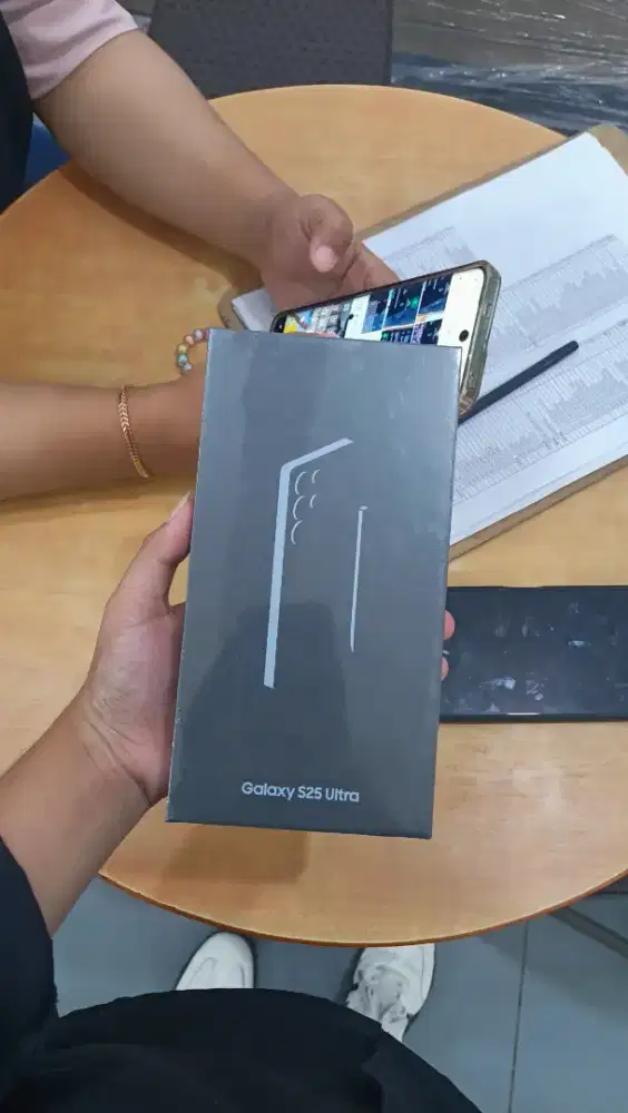 Promo spesial Samsung s25 ultra, garansi resmi SEIN, kondisi segel