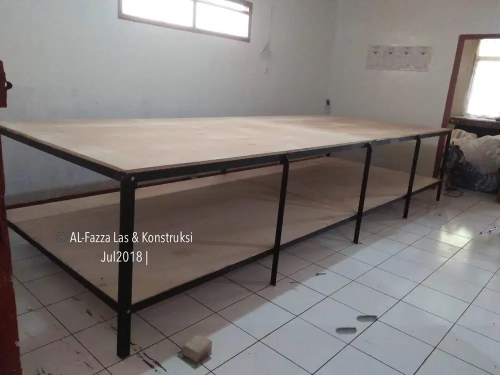 Meja Potong Jahit/Kain Besi Kuat & Tahan Lama bandung