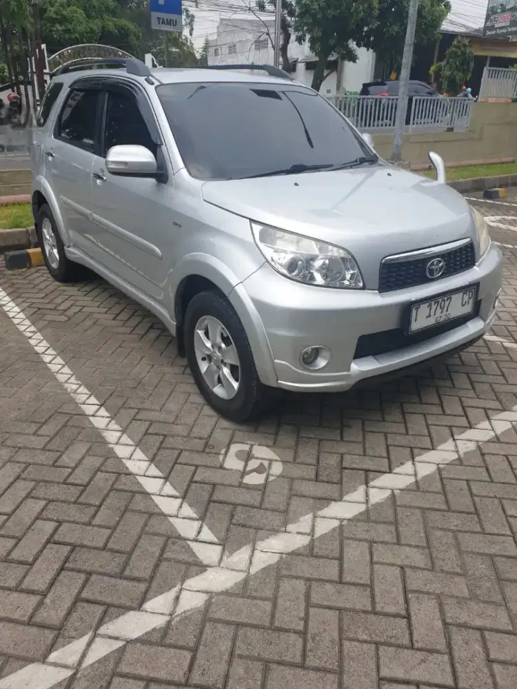 Toyota Rush 2014 Mulus terawat