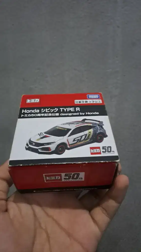 Tomica honda civic type R 50th anniversary edition bekas