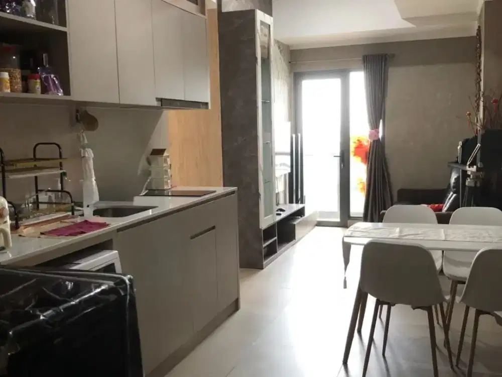 Apartment Menara Jakarta Tower Equinox Posis Hoek 3BR Full Furnished dengan Design Interior View Pool dan JIEXPO Kemayoran Jakarta Pusat