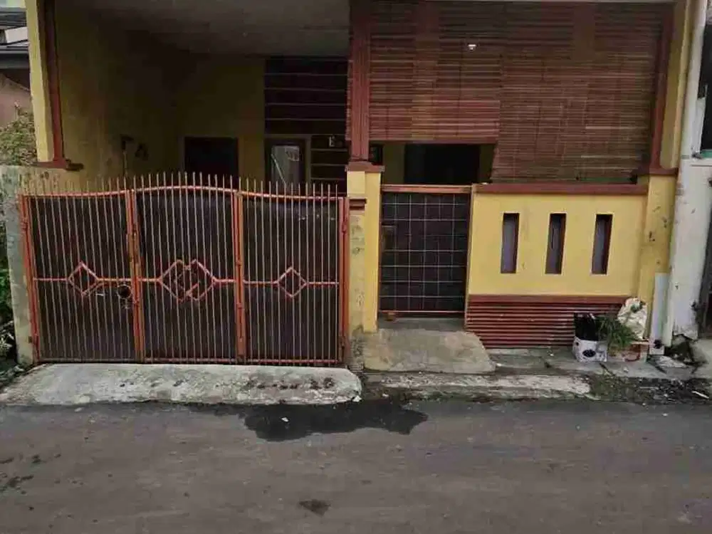Dijual murah rumah di komplek Puri Serpong 1 dekat unpam puspitek