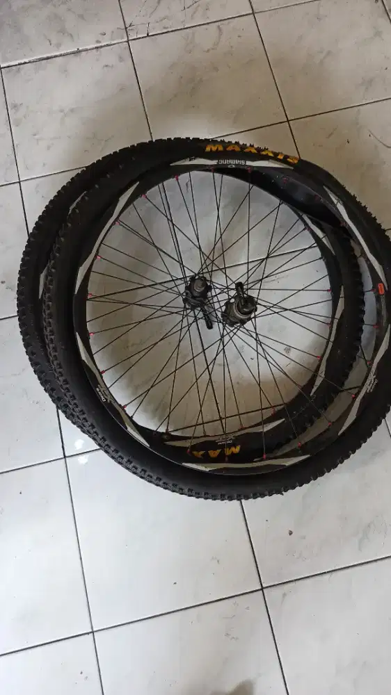 Wheelset 26 shimnao XT cebterlock qt bonus ban