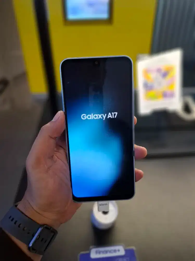 Promo Samsung Galaxy A17 free travel adaptor original