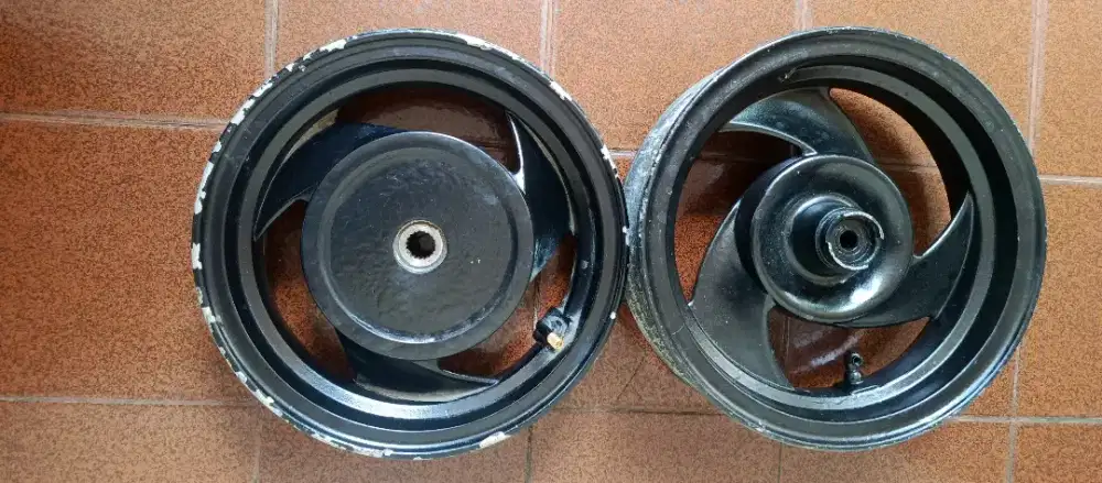 Pelek Ring 10 Kymco SR