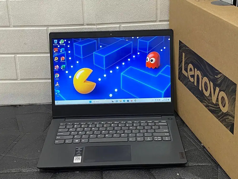 Lenovo Ideapad Slim 3 Processor AMD 3020e /Ram 8GB /SSD 256GB