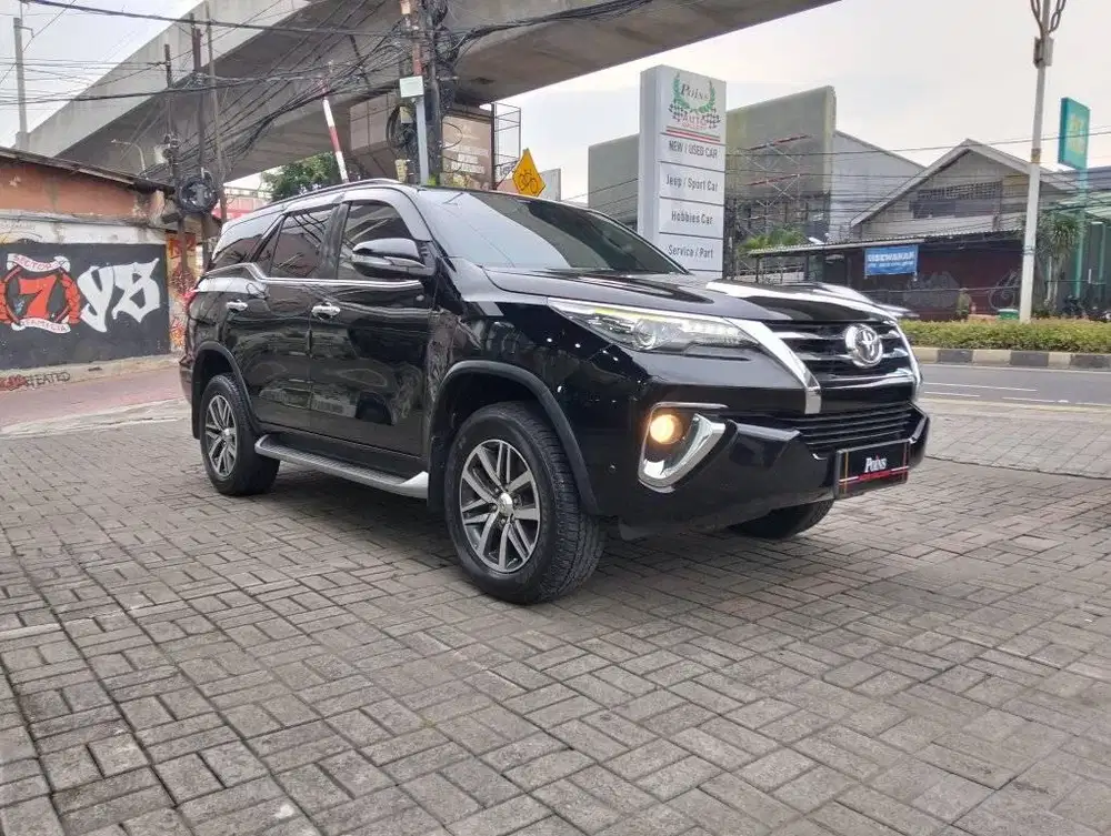 Toyota Fortuner vrz thn 2016