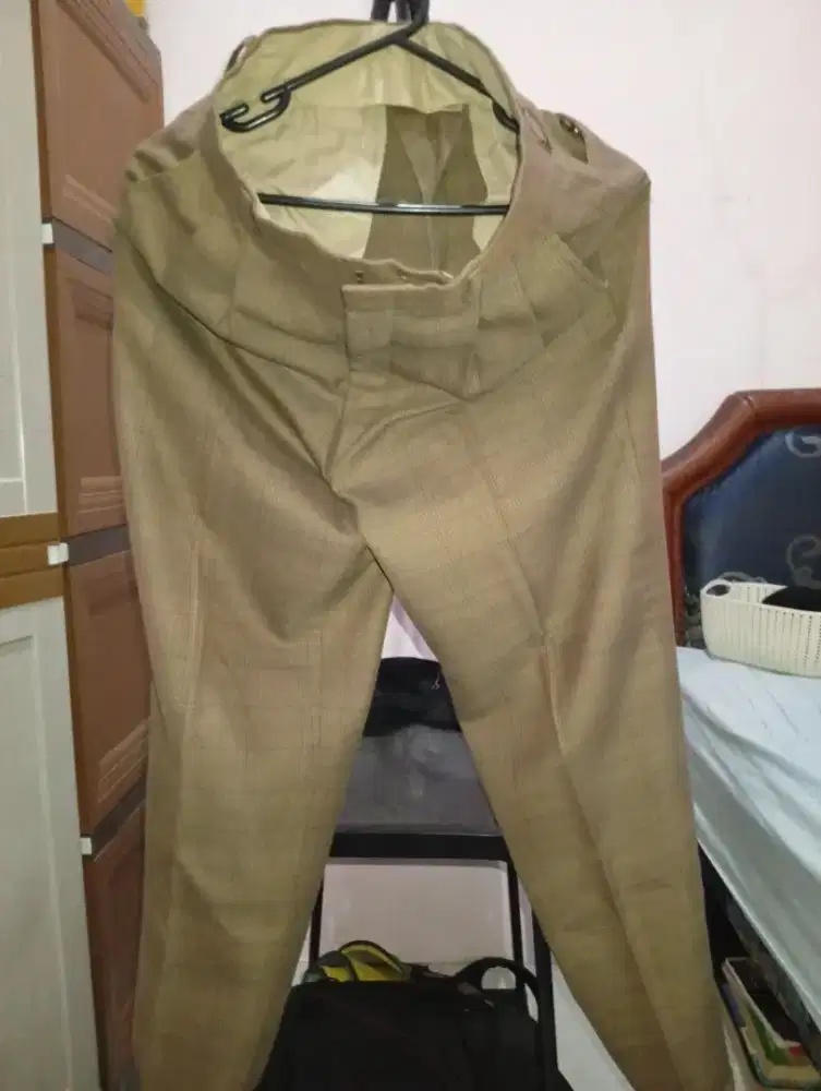 Celana panjang formal pria, Santos uk. 32
