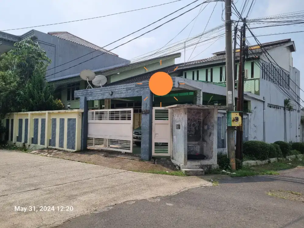 Rumah Mewah 2lt Hoek, murah