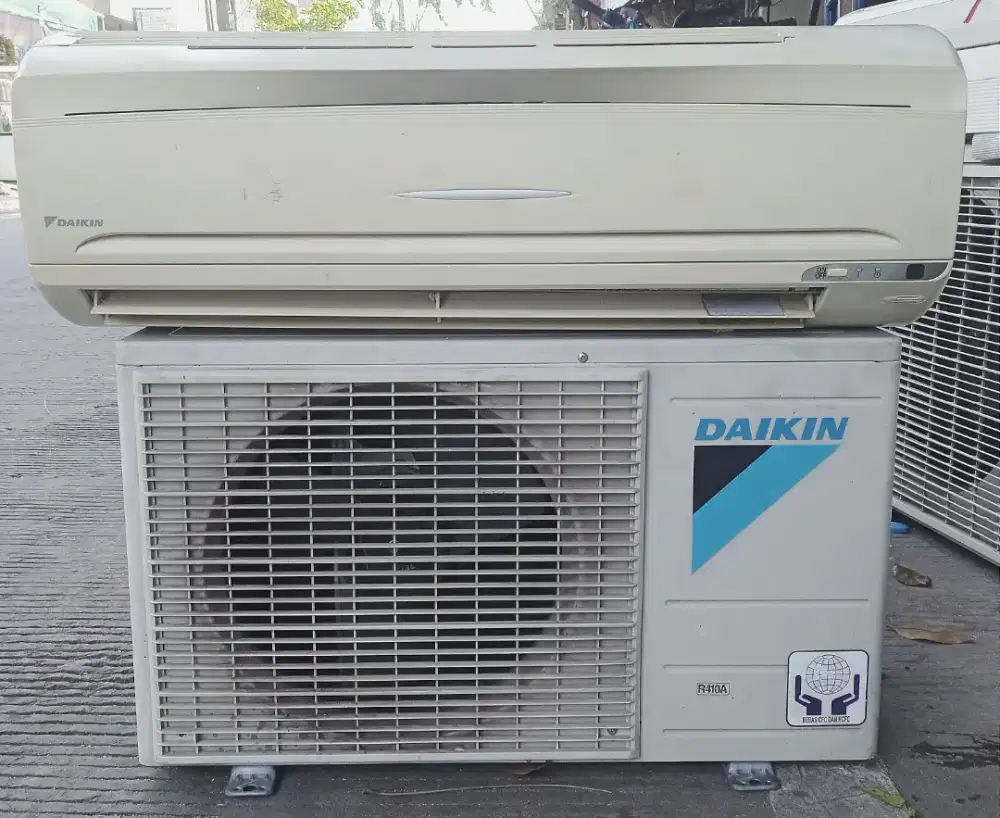 AC Daikin Thailand 1 PK R 410 second