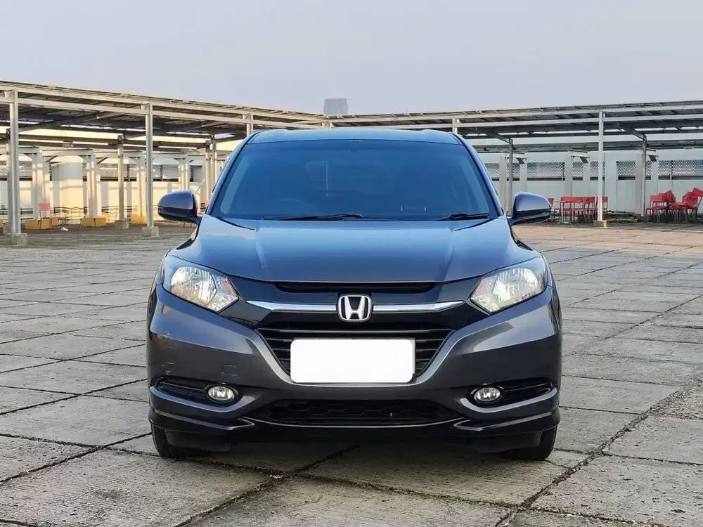 DP 5JT HONDA HRV HR-V E CVT BUKAN PRESTIGE AT MATIC AUTOMATIC  2017