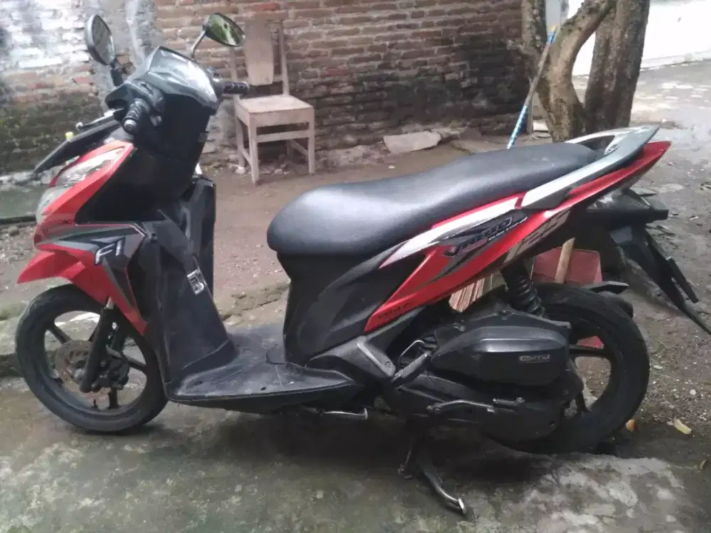 Vario 125 old kzr cbs iss