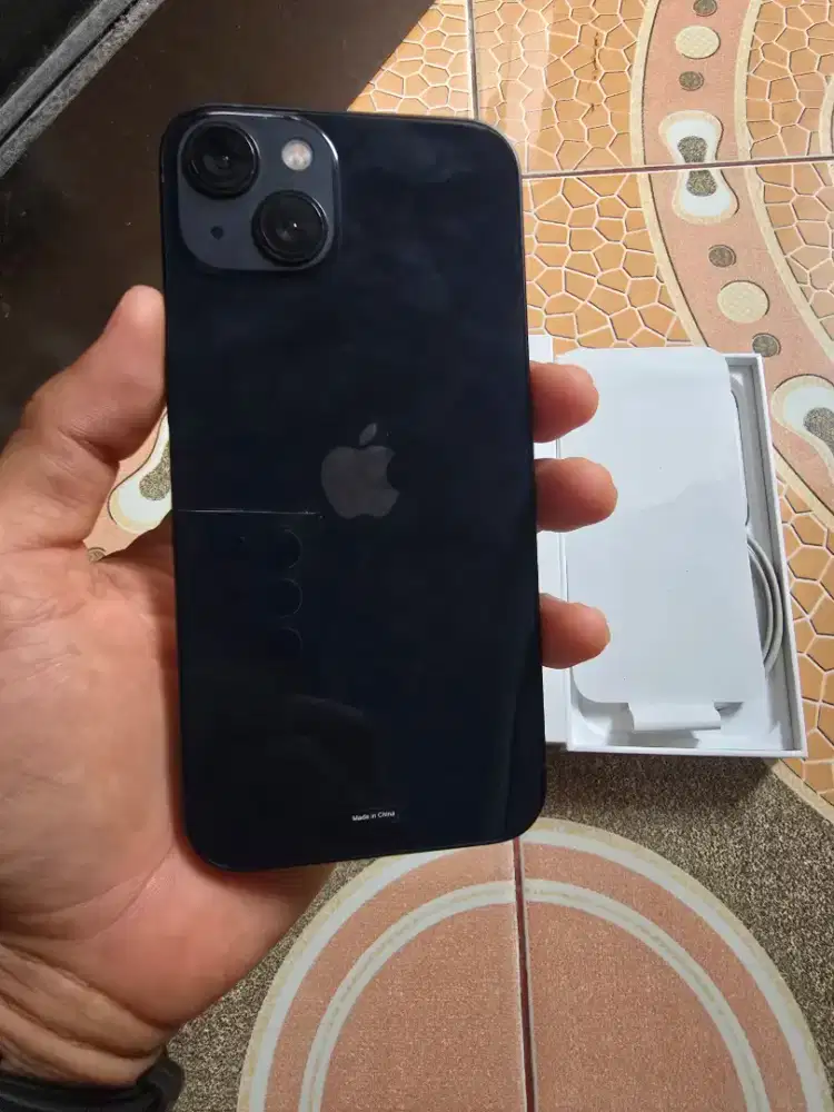 Iphone 13 128 ibox mulus garansi bh 98