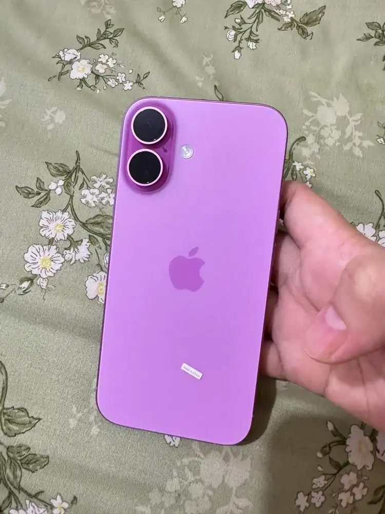 Dijual Iphone 16 128GB PINK Like New, Garansi ON