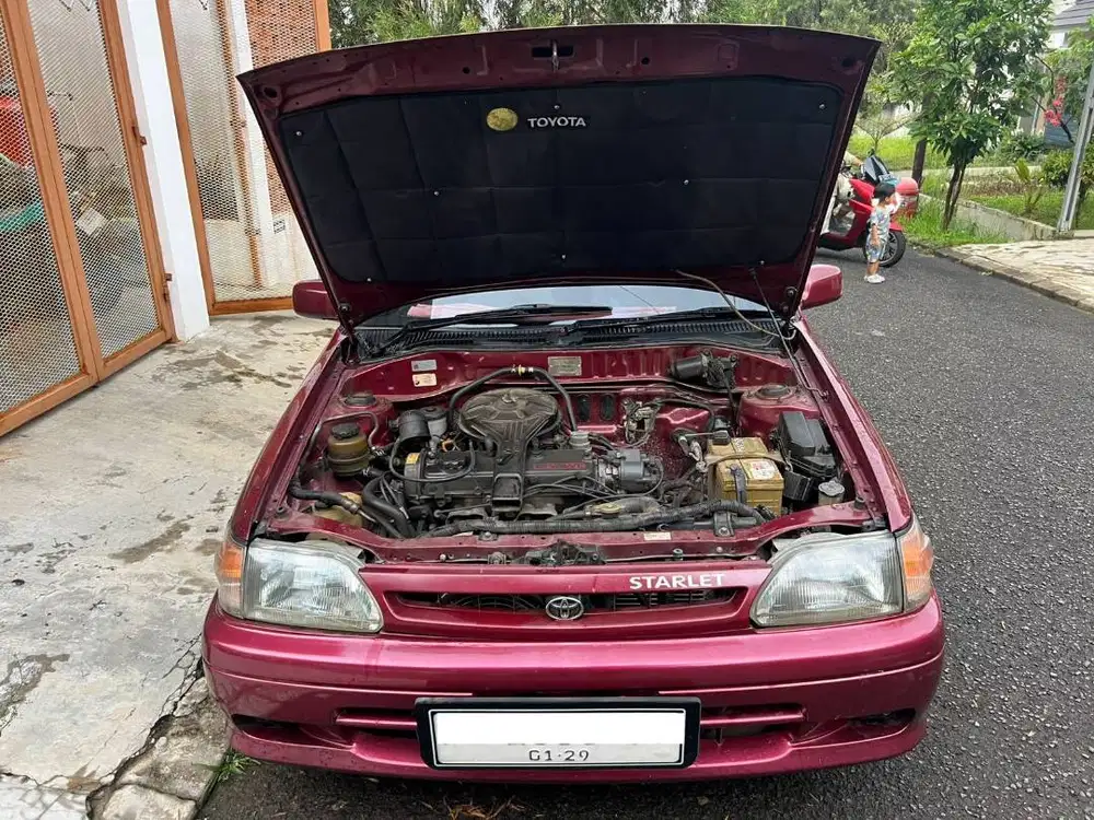 Toyota Starlet (1994)