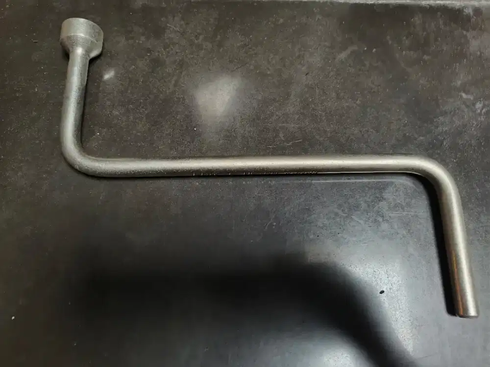 Kunci Roda Kunci Ban Original Heyco BMW Ukuran 17