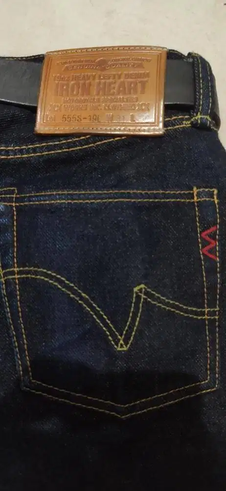 Iron Heart - IH-666S-19L - 19oz Indigo Left-Hand Twill Selvedge.