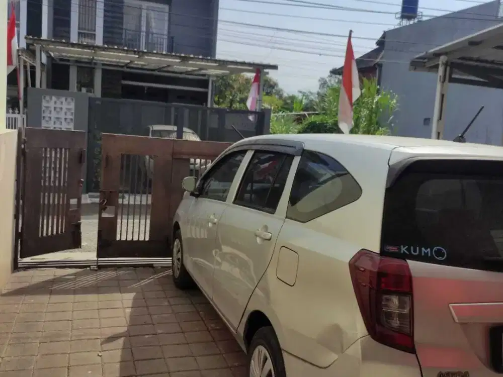 JUAL CEPAT Rumah Murah Bangunan 2 Lantai, Lokasi STRATEGIS Arcamanik