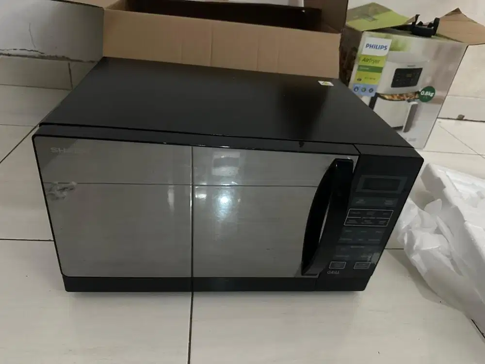 Sharp microwave Oven Compact grill 25 liter R728 S  - IN