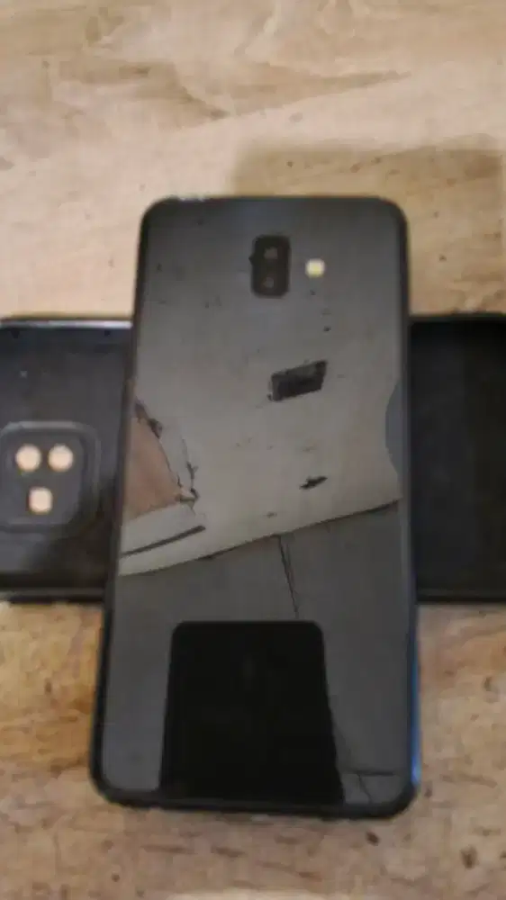 Samsung j16 Plus ram 4/64