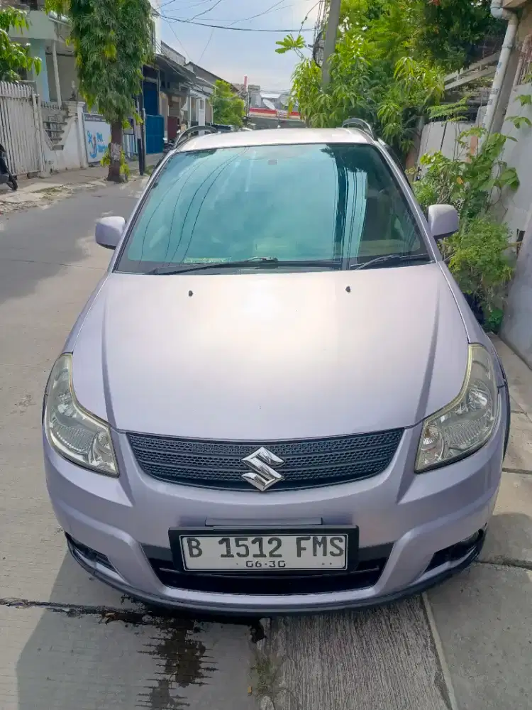 Jual Suzuki SX4 X-Over AT 2008