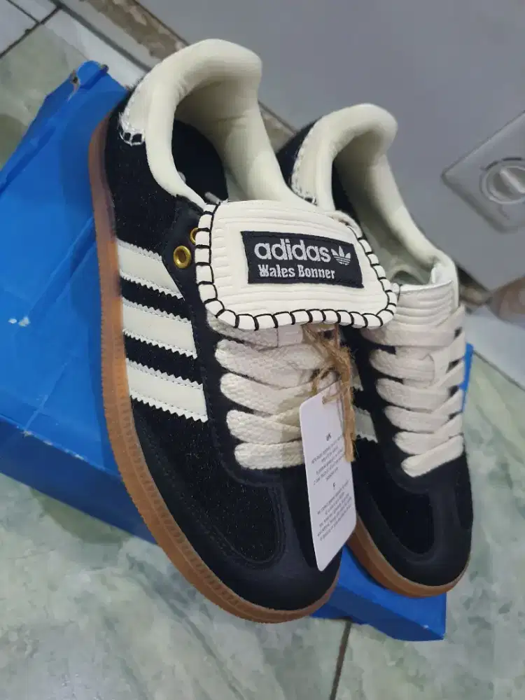 Adidas walles bonner