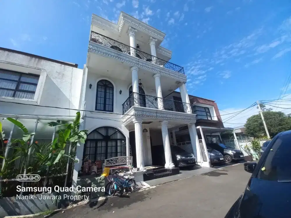 Jual Rumah 3 Lantai Model KLASIK EROPA Lokasi Cluster ELIT Antapani
