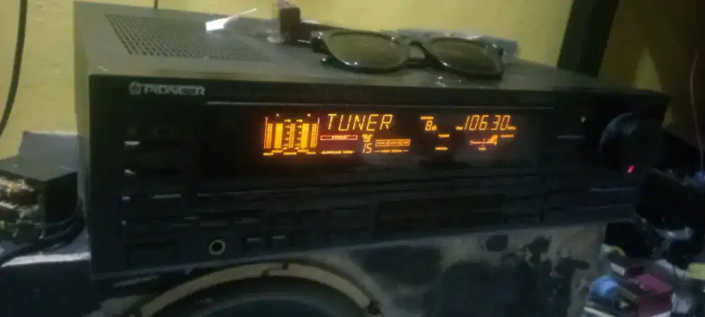 Amplifier dan radio merk pioneer vsx - 5300