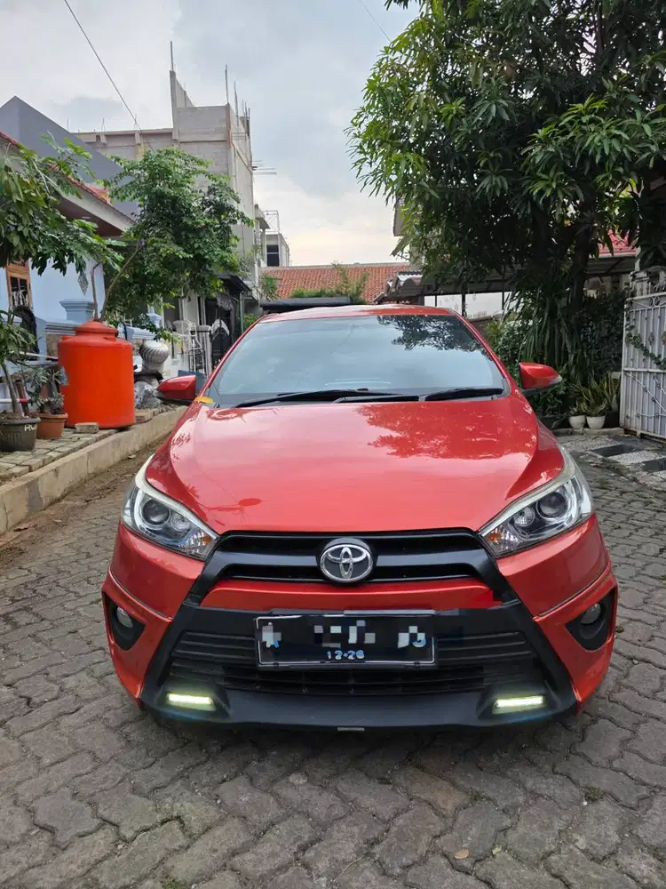 DIJUAL CEPAT YARIS 2015