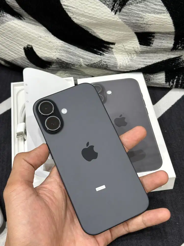 iPhone 16 128Gb iBox