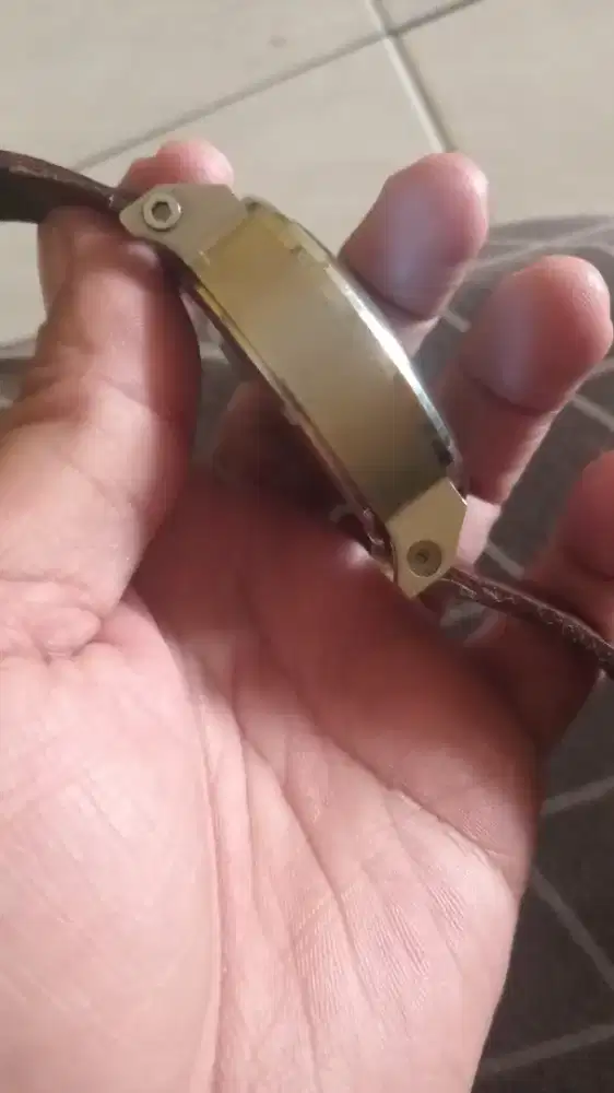 Dijual jam tangan merk swiss army chronograph