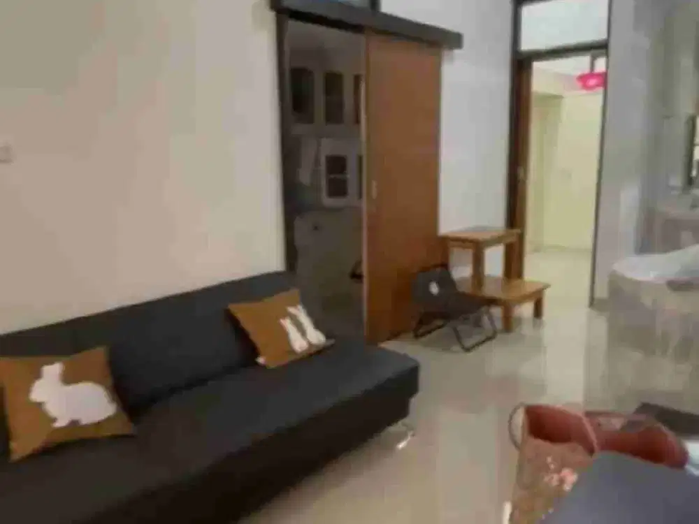 DIJUAL RUMAH MINIMALIS ISTIMEWA DAN FULL FURNISHED DI ARCAMANIK BANDUNG