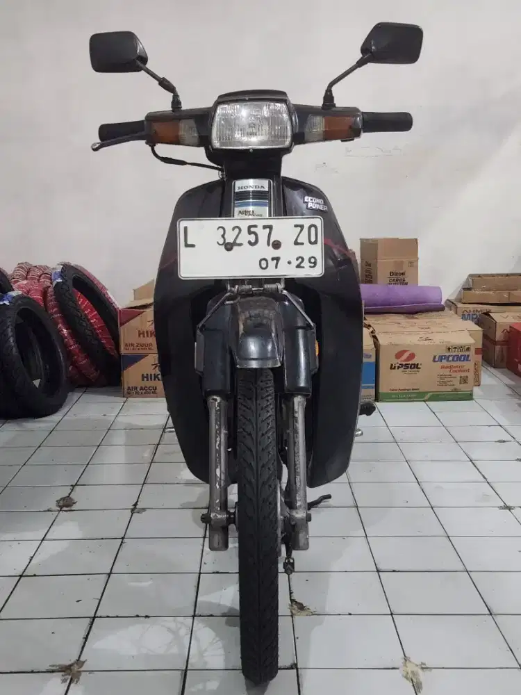 Sepeda motor honda astrea prima 1991