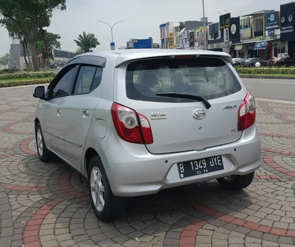 Daihatsu Ayla 1.0 X Manual 2015