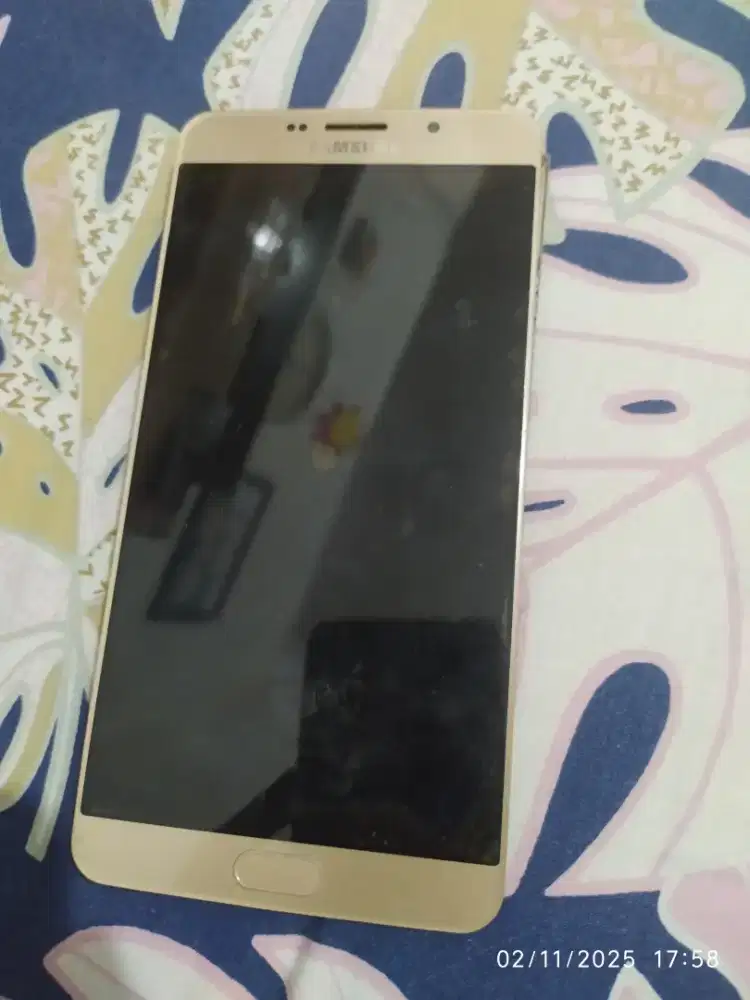 Samsung A9 Pro minus