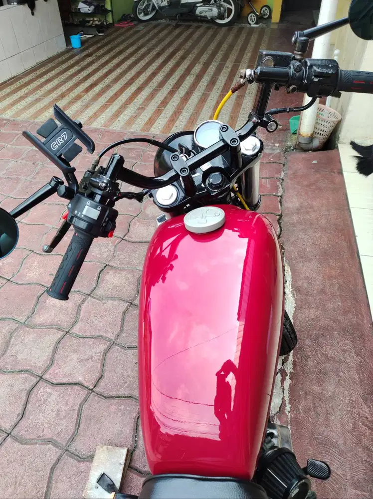 Gl 100, custom semi classic